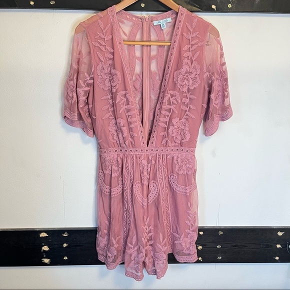 She+Sky Pink Barbie Festival Western Bohemian Lace Plunging Neckline Romper M - Picture 2 of 16